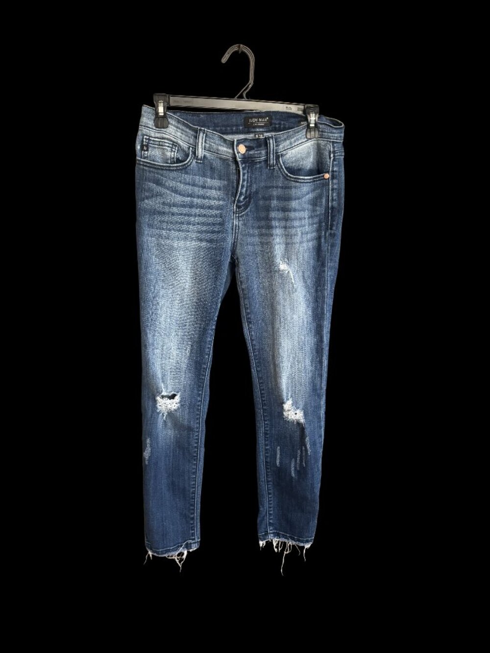 Judy Blue NWOT Distressed Hem Skinny Jeans Size 9 / 29